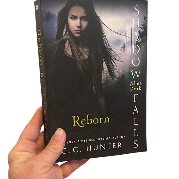 REBORN by C. C. Hunter‎ (Paperback) - Picture 1 of 3